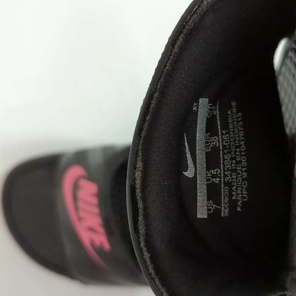 Sandals - Picture 4 of 5